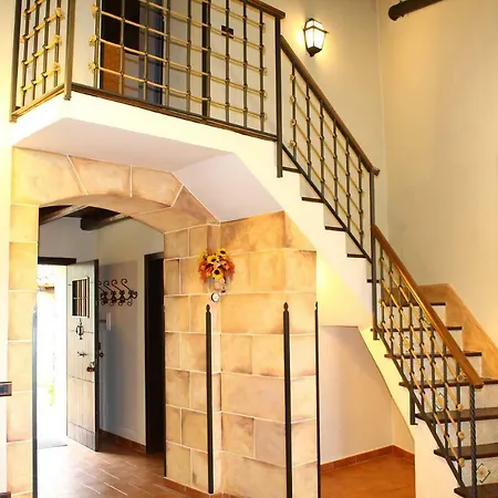 Casale Maddalena Willa *