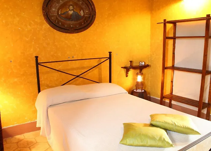 Casale Maddalena Vila *