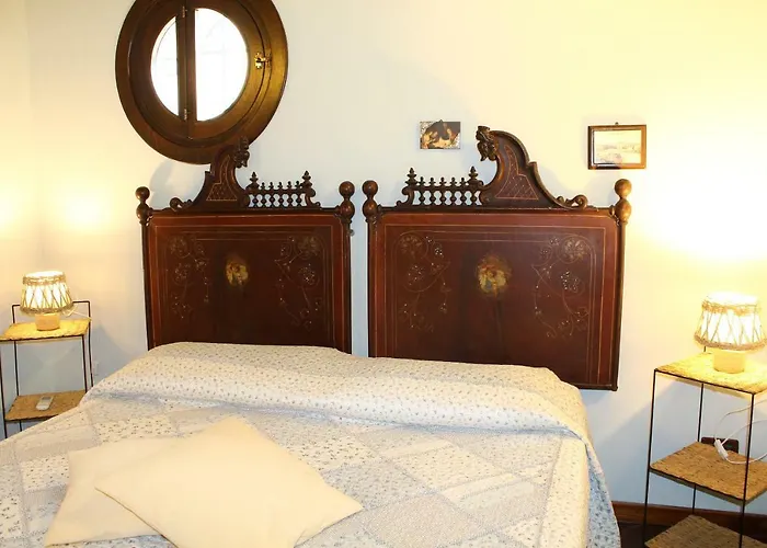 Casale Maddalena Vila *